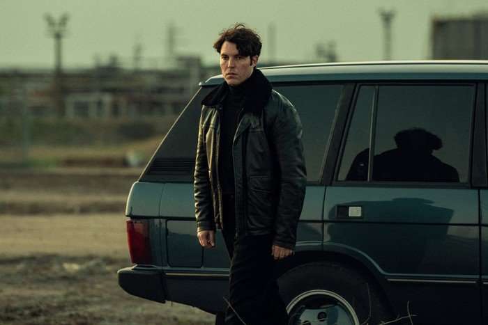 Tom Hughes as Declan Carter in Legends.