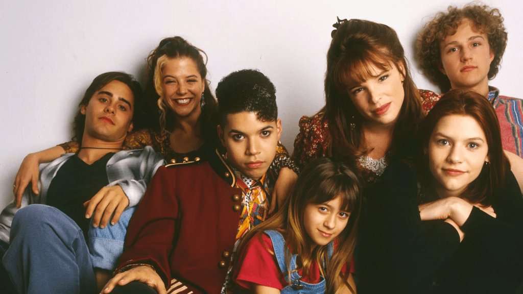 15 People Share the '90s Show They're Convinced Only They Remember | Den of Geek