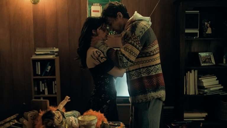 Nikki (Inde Navarrette) and Bear (Michael Johnston)
