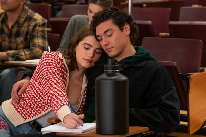 Off Campus - First Look Ella Bright and Belmont Cameli star in Off Campus; in this scene, their characters are cuddling up to one another during a lecture, while sharing the same notepad