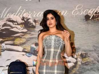 Photos: Janhvi Kapoor snapped at an event in town