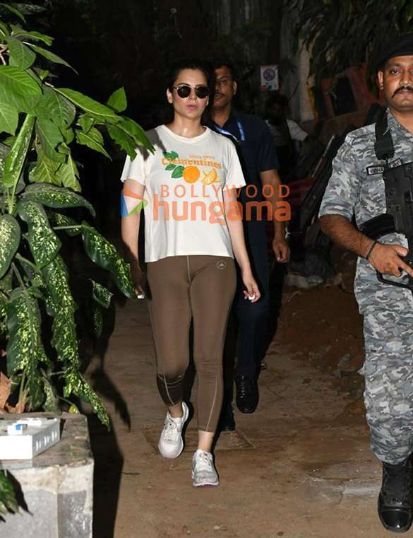 Photos: Kangana Ranaut spotted outside a Krome studio in Bandra