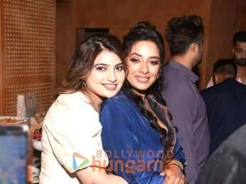 Photos: Rupali Ganguly celebrates her birthday with Delnaaz Irani, Tanishaa Mukerji and others at Belmarose, Sahara Star Mumbai