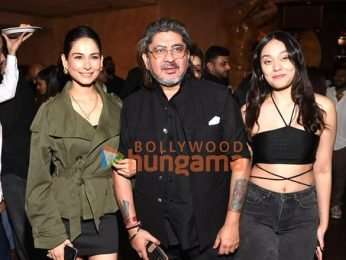 Photos: Rupali Ganguly celebrates her birthday with Delnaaz Irani, Tanishaa Mukerji and others at Belmarose, Sahara Star Mumbai