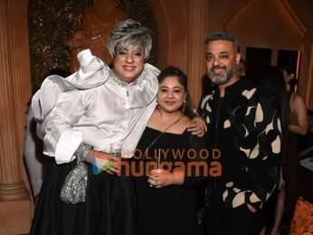 Photos: Rupali Ganguly celebrates her birthday with Delnaaz Irani, Tanishaa Mukerji and others at Belmarose, Sahara Star Mumbai