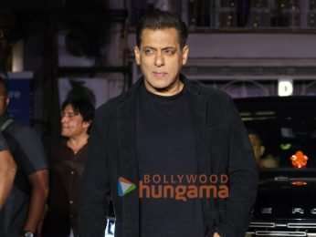 Photos: Salman Khan, Riteish Deshmukh, Genelia Deshmukh and others grace the success party of Raja Shivaji