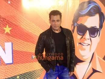 Photos: Salman Khan, Varun Dhawan, David Dhawan and others snapped at the David Dhawan Film Festival