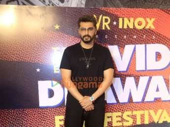 Photos: Salman Khan, Varun Dhawan, David Dhawan and others snapped at the David Dhawan Film Festival