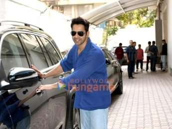 Photos: Varun Dhawan, Mrunal Thakur and Pooja Hegde snapped promoting Hai Jawani Toh Ishq Hona Hai in Bandra