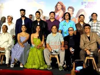 Photos: Varun Dhawan, Pooja Hegde, Mrunal Thakur, David Dhawan and others grace the trailer launch of Hai Jawani Toh Ishq Hona Hai Photos: Varun Dhawan, Pooja Hegde, Mrunal Thakur, David Dhawan and others grace the trailer launch of Hai Jawani Toh Ishq Hona Hai