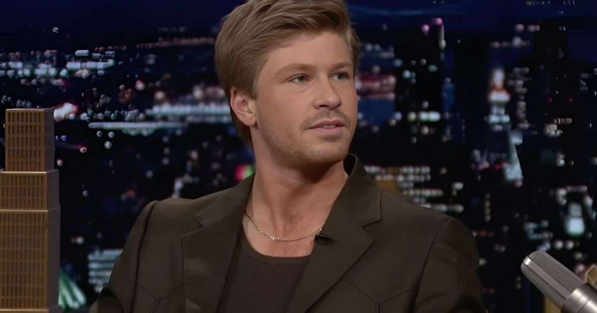 Robert Irwin Details Being Death-Rolled by 14-Foot Crocodile Named Jimmy Fallon