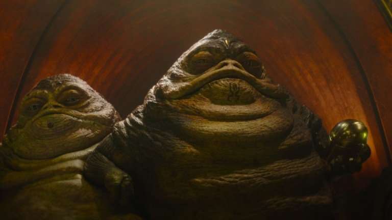 (L-R) Sister and Brother Hutt in Lucasfilm's THE MANDALORIAN AND GROGU. Photo courtesy of Lucasfilm. © 2026 Lucasfilm Ltd™. All Rights Reserved.