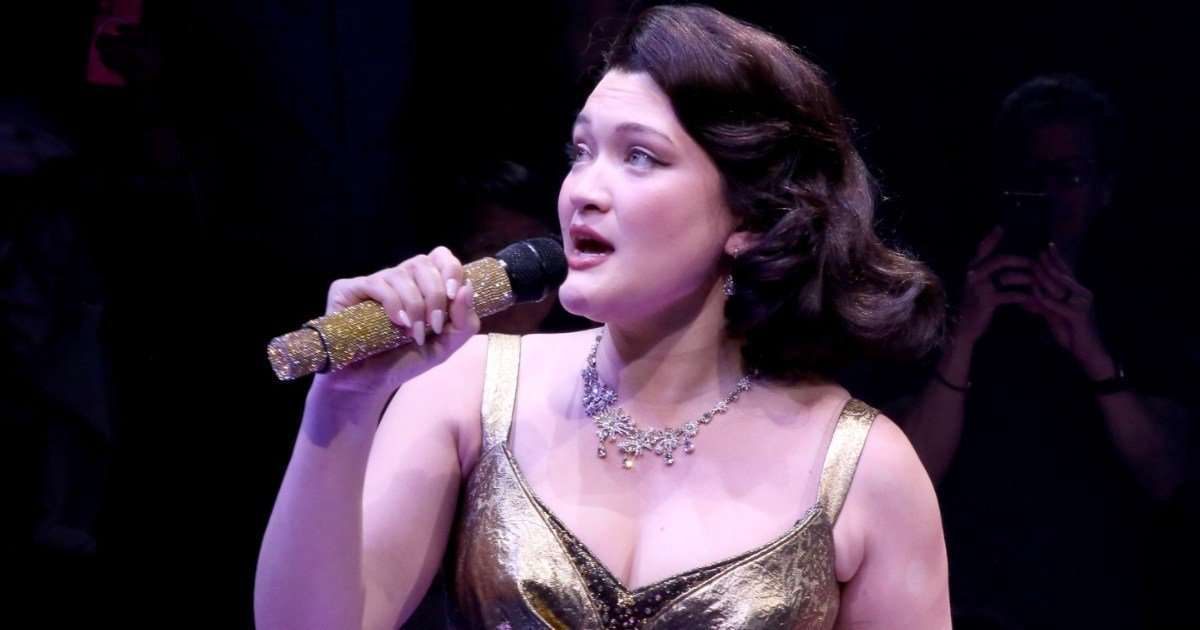 The Pitt Star Slams Fans Over Heckling Drama on Broadway