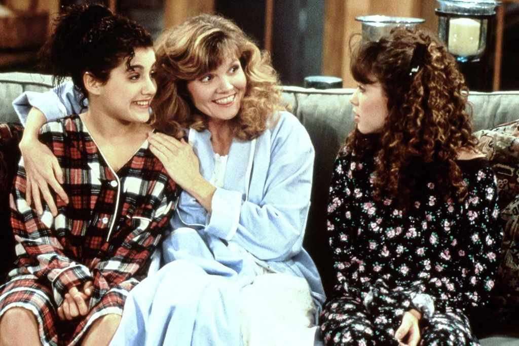 15 People Share the '90s Show They're Convinced Only They Remember | Den of Geek