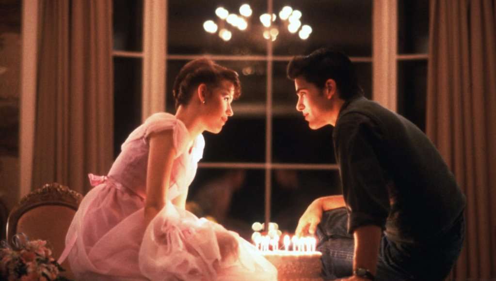 15 Times a Movie Treated Stalking Like Romance | Den of Geek