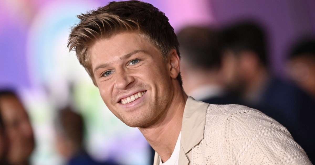 &lsquo;Humiliating&rsquo;: Robert Irwin Jokes Recalling Foot Injury After DWTS