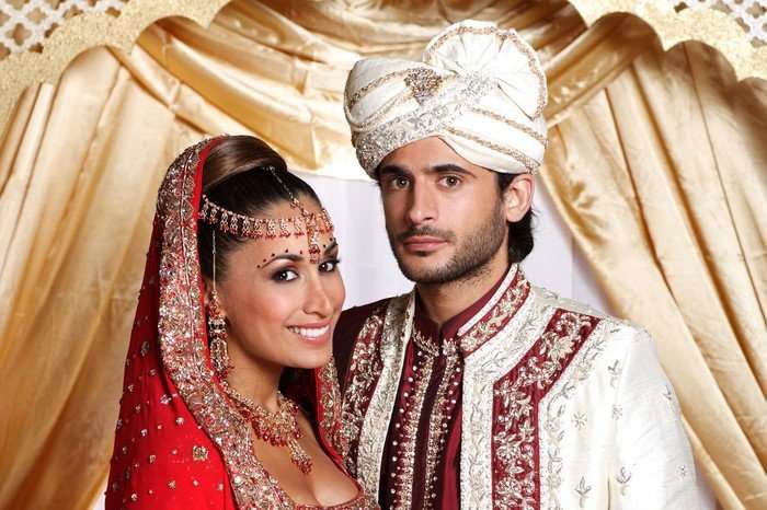 509069,Eastenders 40th Anniversary Amir and Syed are married in EastEnders