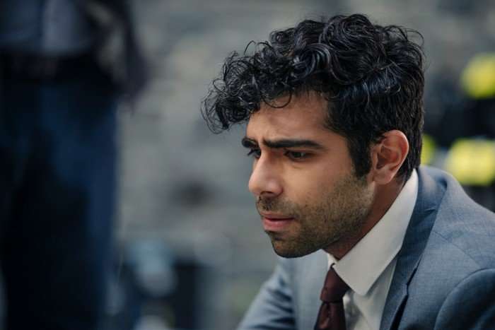 78256_1_S2_Ep1_- Embargo 0001 Tuesday 30th December - Patience Series 2 - Ep1 (1) Ali Ariaie plays DC Will Akbari in Patience; here, he is seen in close-up, examining a crime scene