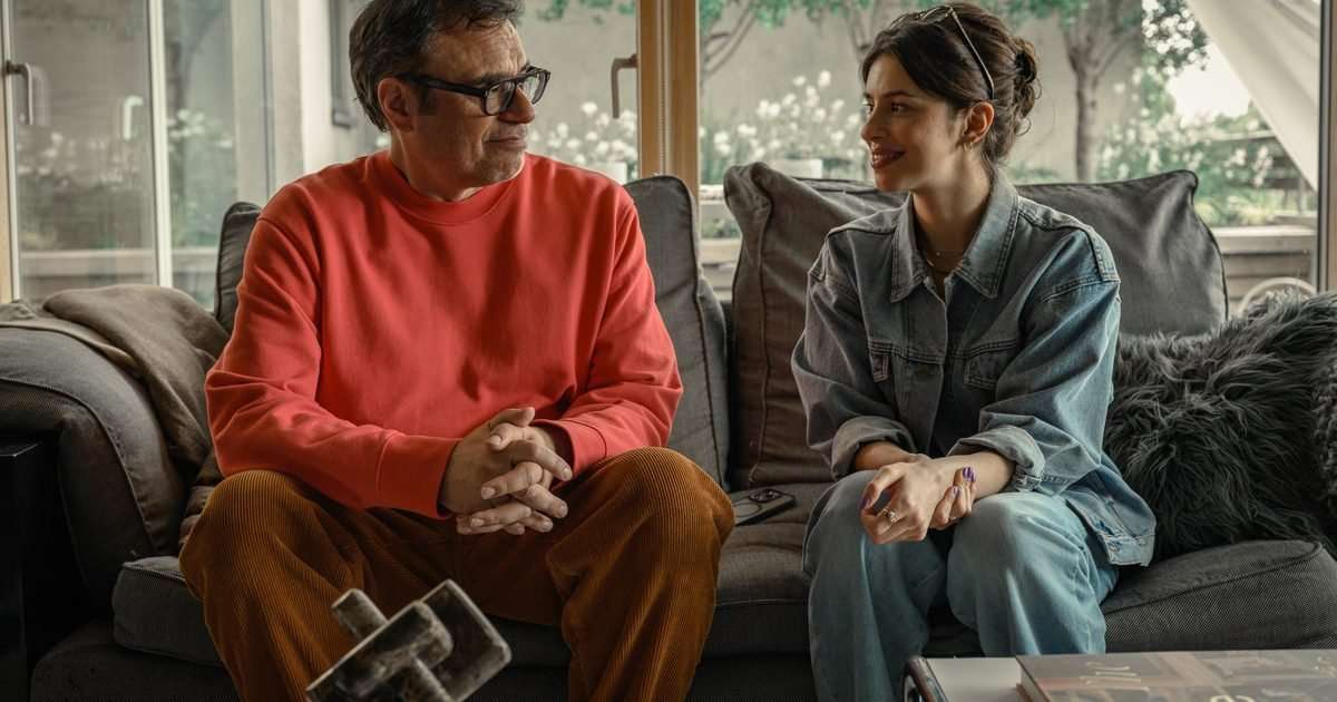 Alice and Steve star defends Izzy's shocking decision: "She's not a villain"