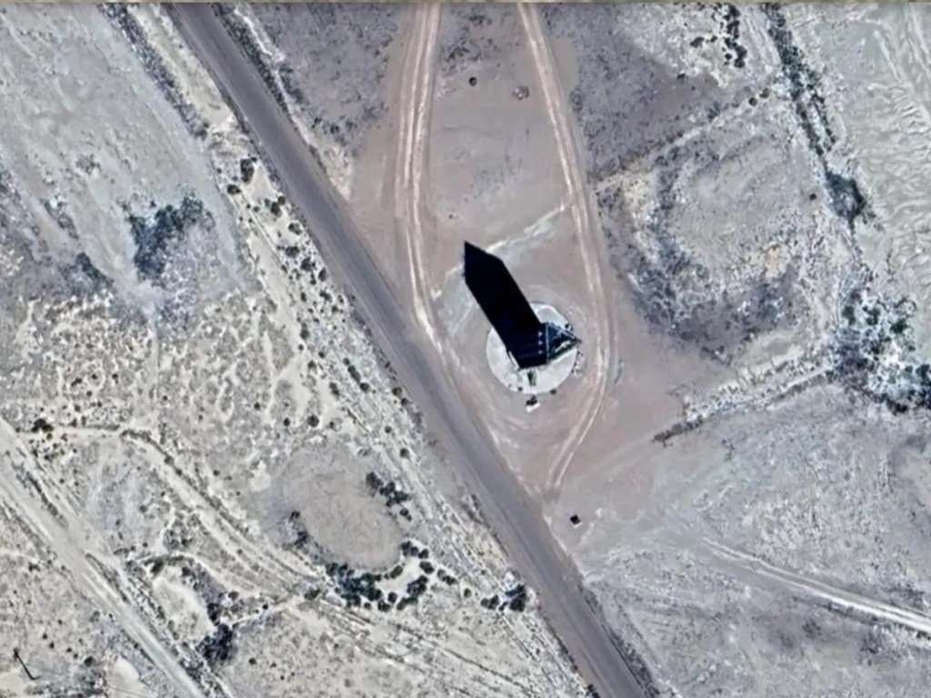15 American Conspiracy Theories People Keep Believing | Den of Geek