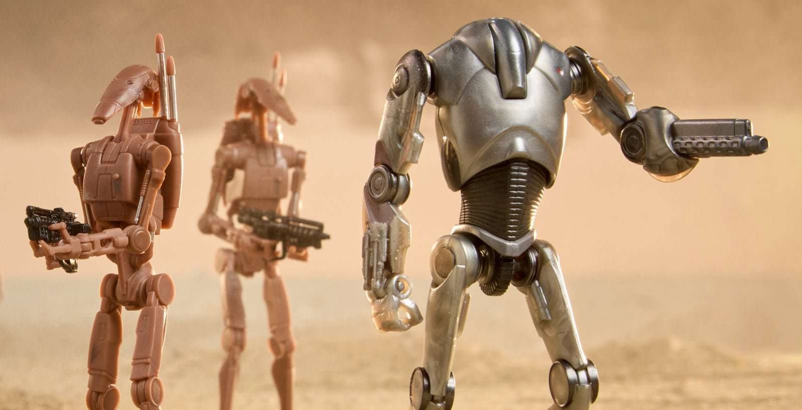 Army build the Battle of Geonosis with Hasbro’s latest Star Wars: The Vintage Collection action figure multipacks
