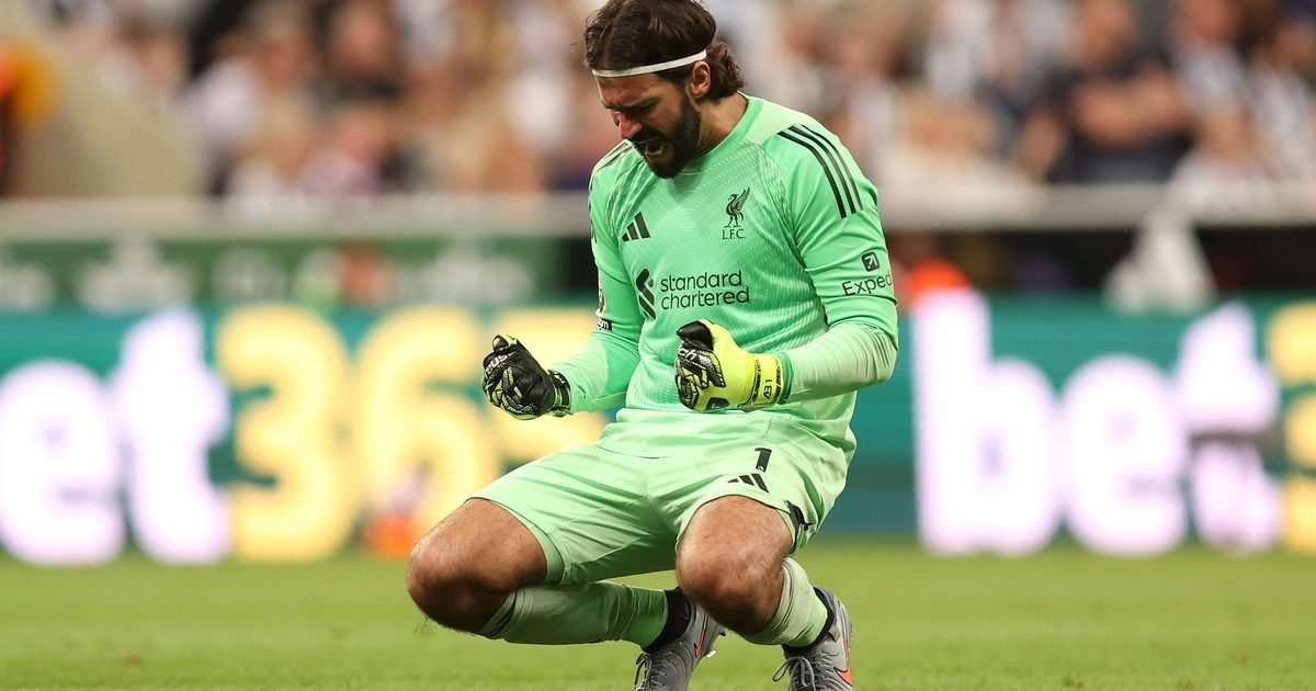 Best goalkeepers in the world 2026