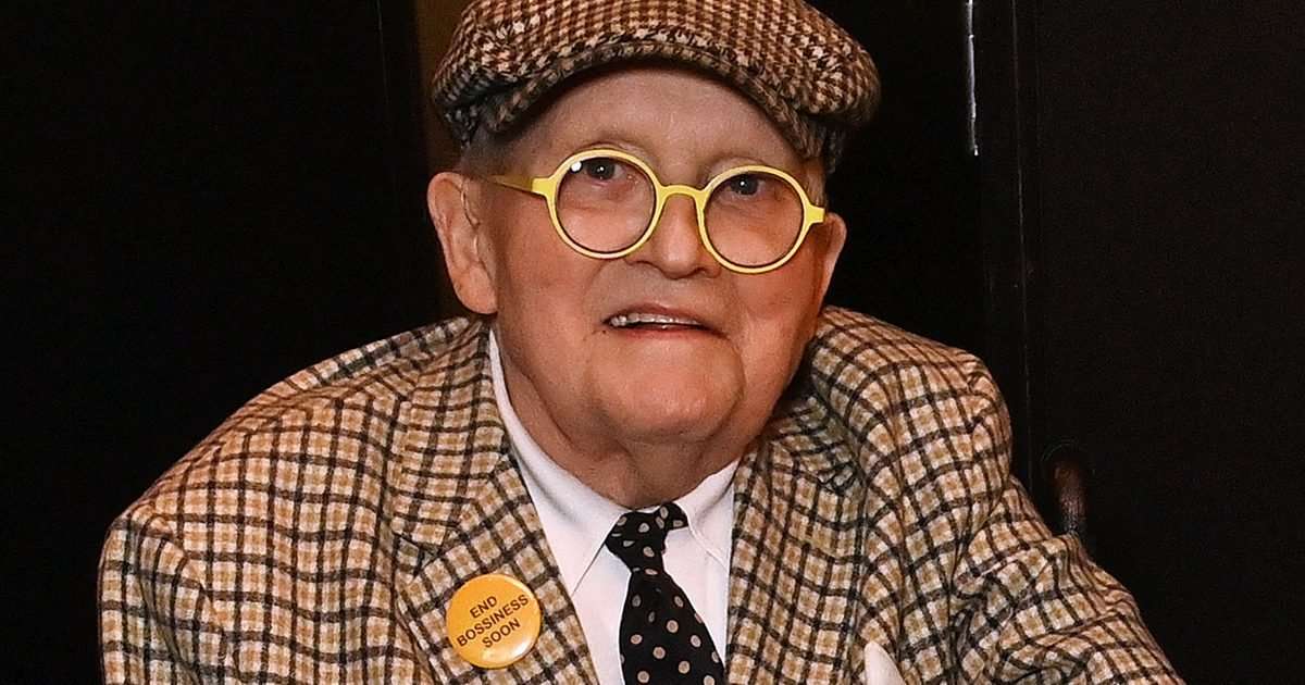 David Hockney, legendary British artist, dies aged 88