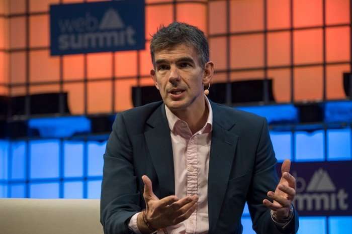 matt-brittin-new-bbc-director-general Matt Brittin speaking animatedly with his hands on a stage.