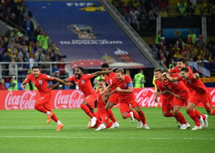 MOSCOW, RUSSIA - JULY 03: Players of England celebrate their 5-4 victory during the 2018 FIFA World Cup Russia Round of 16 match between Colombia and England at the Spartak Stadium on July 3, 2018 in Moscow, Russia. (Photo by Mao Jianjun/China News Service/VCG)