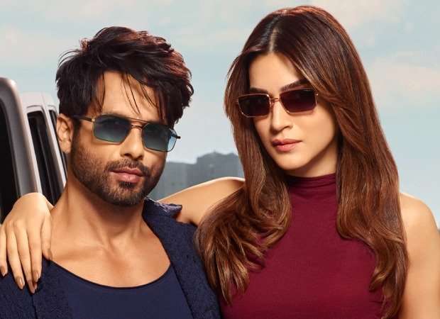 Kriti Sanon joins Shahid Kapoor in &lsquo;Vogue Eyewear Journeys&rsquo; campaign