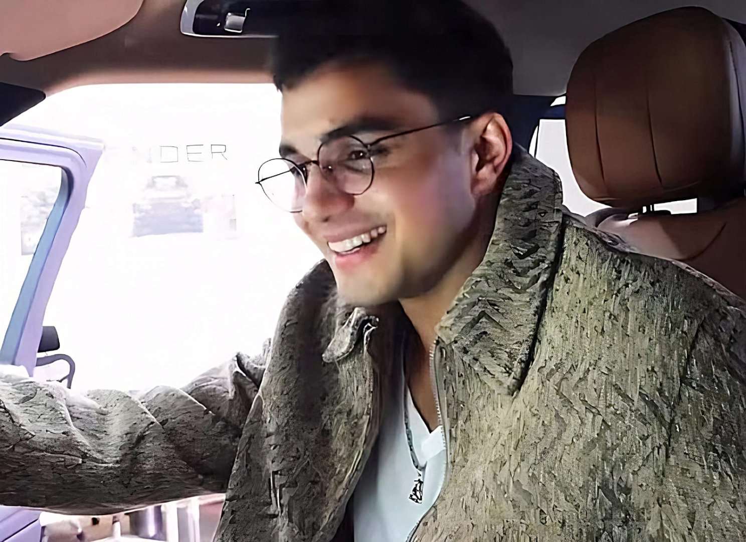 Munjya star Abhay Verma buys Range Rover, credits parents for fulfilling a dream