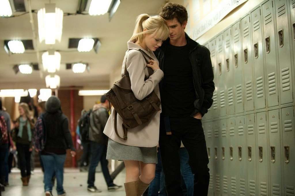20 Movie Couples That Made Absolutely No Sense But Still Happened | Den of Geek