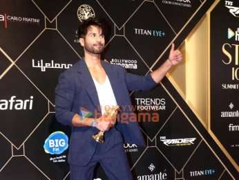 Photos: Akshay Kumar, Ananya Panday, Sharvari, Shahid Kapoor, Bhumi Pednekar, Vaani Kapoor, Arshad Warsi and others grace the red carpet at Bollywood Hungama Style Icon Awards 2026