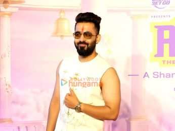 Photos: Anil Kapoor, Shankar Mahadevan, Shaan and others attend Anandam - The Symphony of Devotion experience