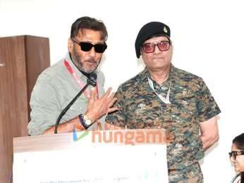 Photos: Jackie Shroff and other celebs attend an event felicitating the frontline heroes