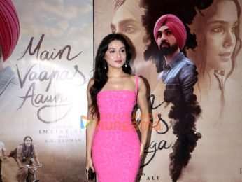 Photos: Naseeruddin Shah, Kabir Khan, Ahsaas Channa and others grace the special screening of Main Vaapas Aaunga
