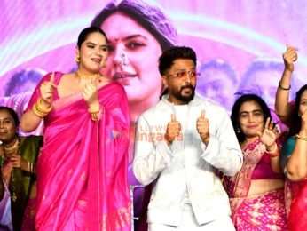 Photos: Riteish Deshmukh and Anjali Anand snapped at the song launch of 'Saree' for the film Dhamaal 4