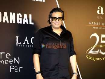Photos: Salman Khan, Aamir Khan, Kareena Kapoor Khan, Kajol and others grace the celebration of 25 Glorious Years of Lagaan
