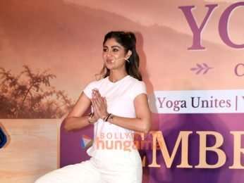 Photos: Shilpa Shetty, Arjun Kapoor and others snapped Yoga Day event