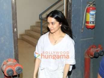 Photos: Shraddha Kapoor snapped in Bandra