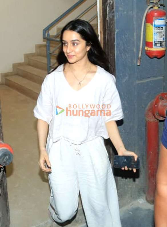 Photos: Shraddha Kapoor snapped in Bandra