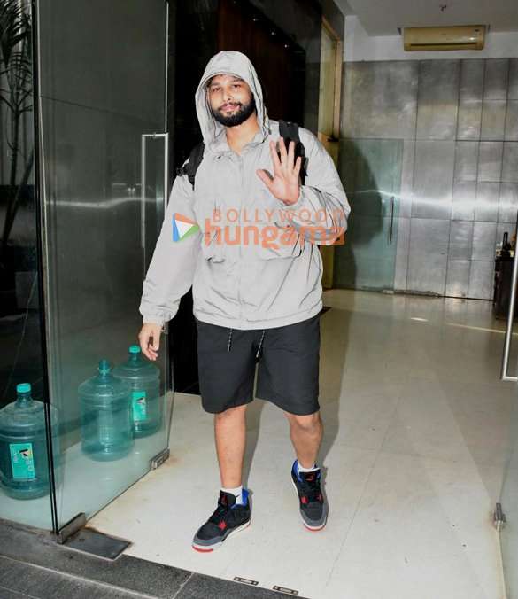 Photos: Siddhant Chaturvedi snapped outside a gym in Santacruz