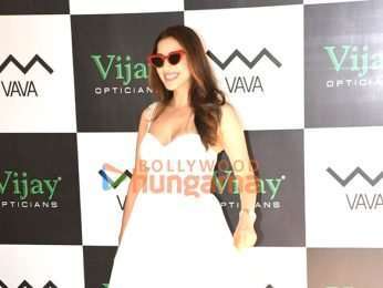Photos: Sophie Choudry, Rohit Roy, Kubbra Sait and others attend a store launch