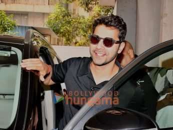 Photos: Varun Dhawan snapped at Tips office in Khar