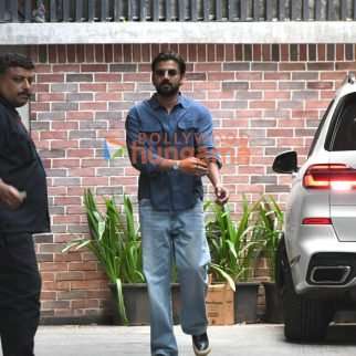 Photos: Zaheer Iqbal snapped outside Excel office in Khar