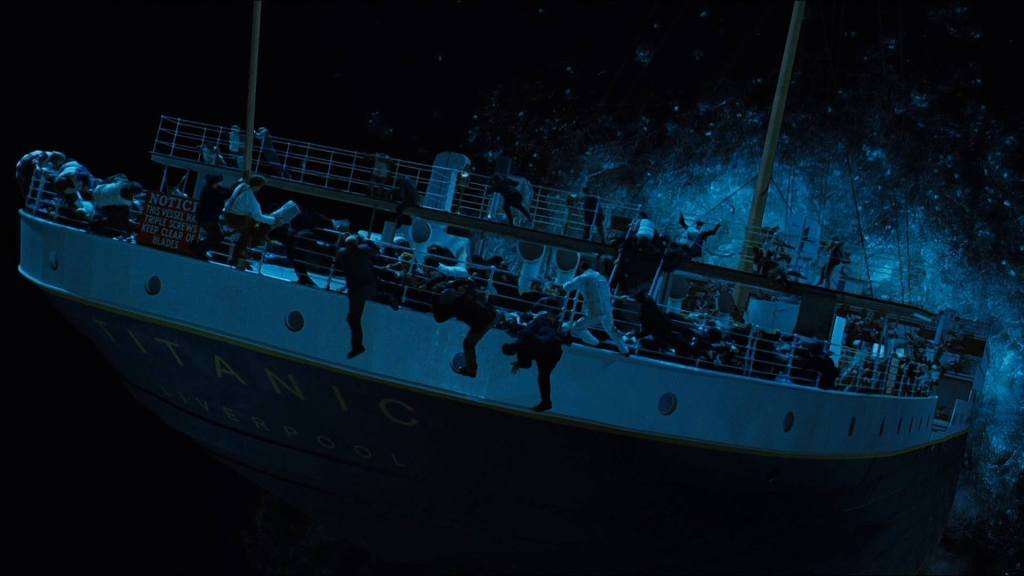 15 Movie Scenes That Were So Expensive They Nearly Got Cut | Den of Geek