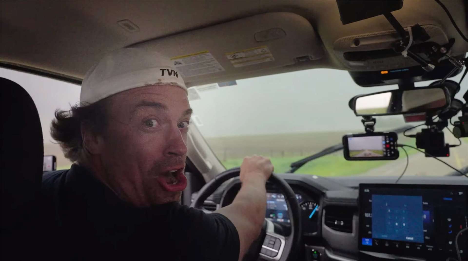 Trailer for 'Never Stop Chasing' Doc About Storm Chaser Reed Timmer | FirstShowing.net