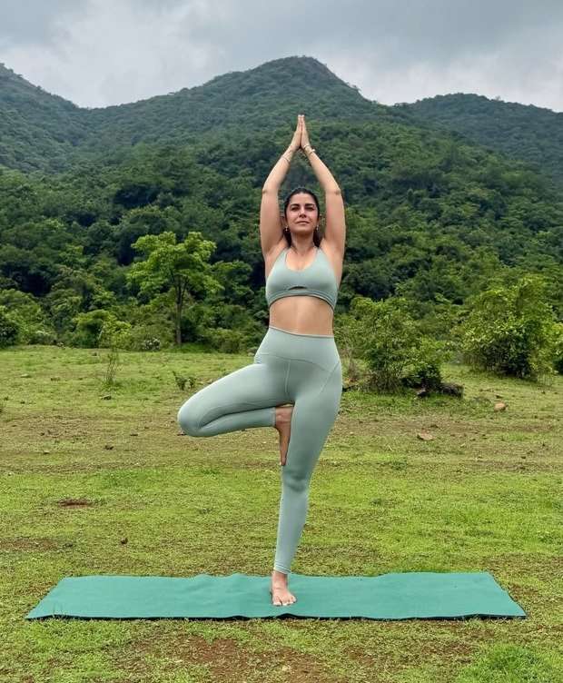 International Yoga Day 2026: Bollywood actresses who are Yoga enthusiasts - From Malaika Arora, Shilpa Shetty to Alaya F
