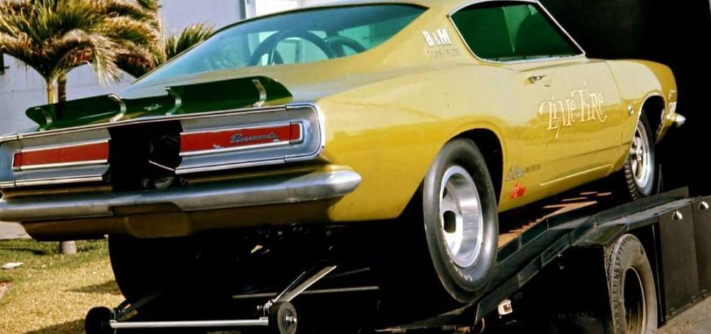 20 Vintage Muscle Cars in Their Natural Habitat for All the Gearheads | Den of Geek