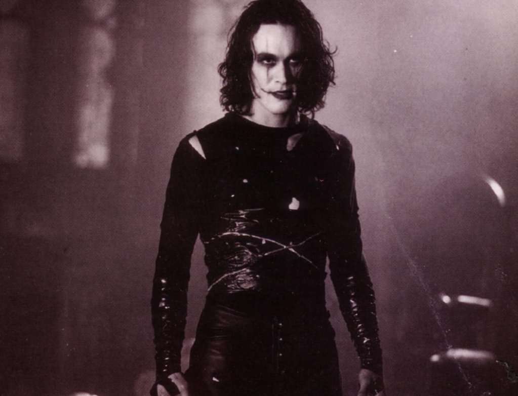 Celebrities You Never Realized Died So Young | Den of Geek